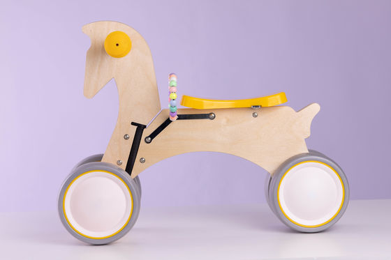 vélo d'équilibre de cheval de basculage de rondin de bouleau de la roue 6inch pour l'enfant en bas âge